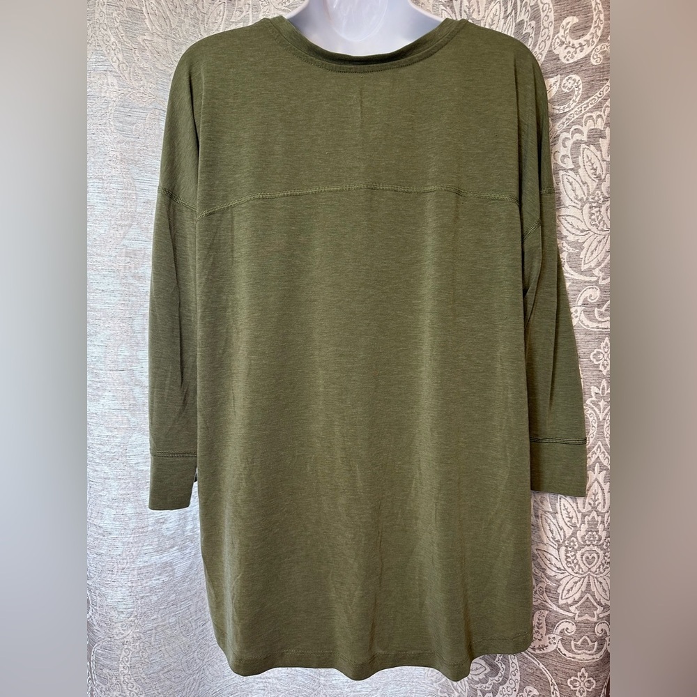 The North Face Jersey Stretch 3/4 Sleeve Drop Shoulder Top Olive Green Size L - Picture 4 of 8